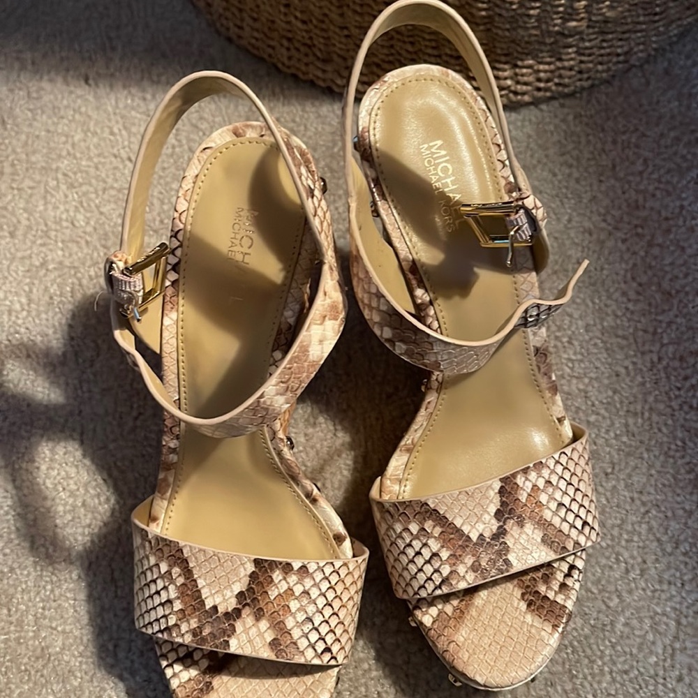 Various Ladies Shoes all size 8